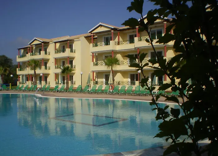 Damia Hotel Apts