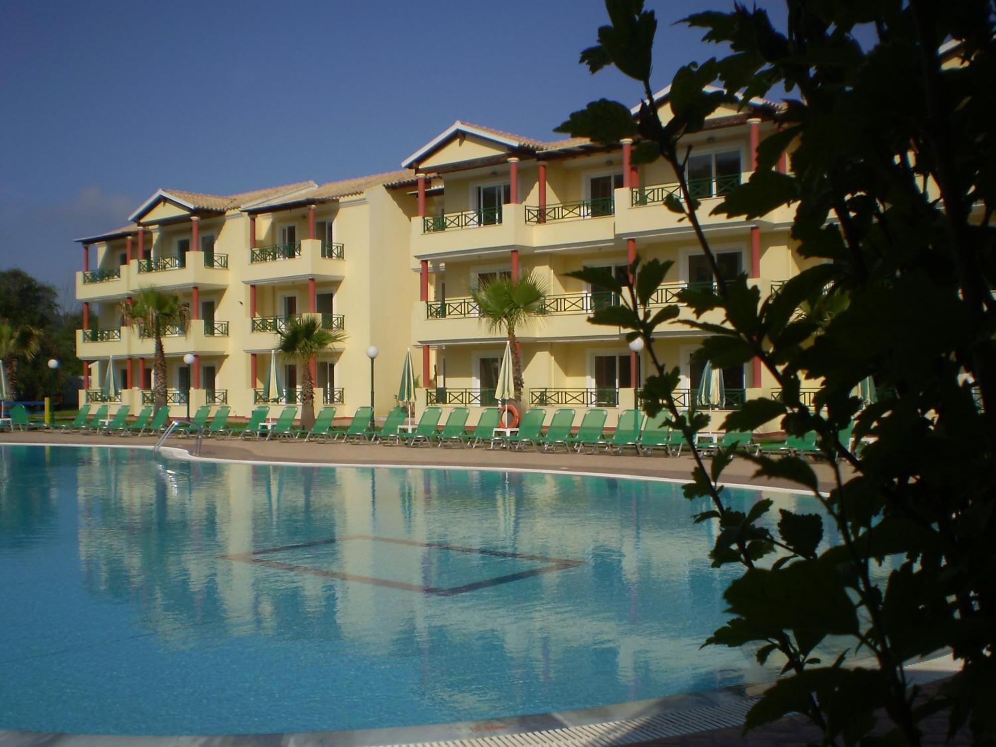 Апарт-отель Damia Apts 2*